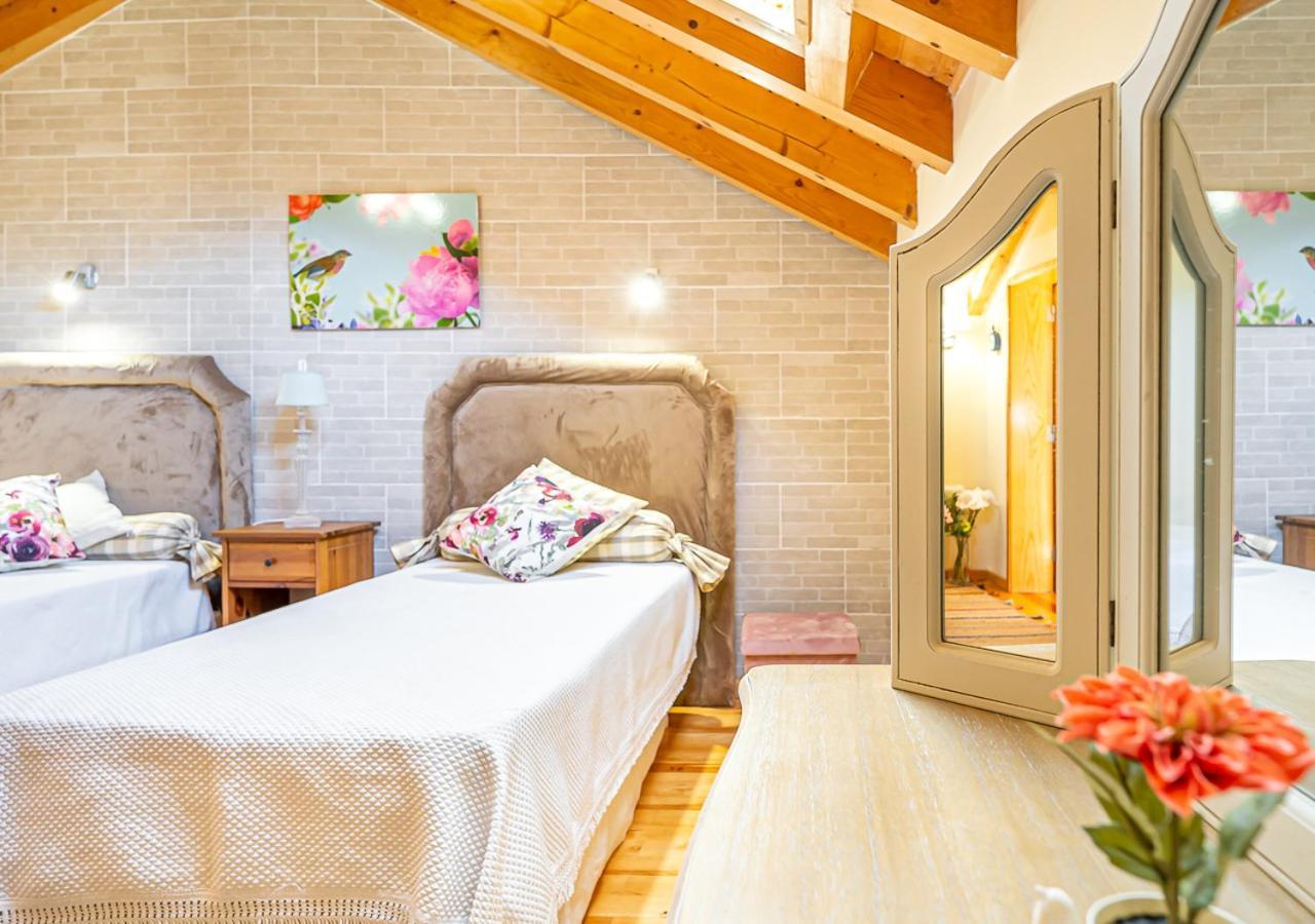 Villa Ocean Breeze Colares Exterior foto